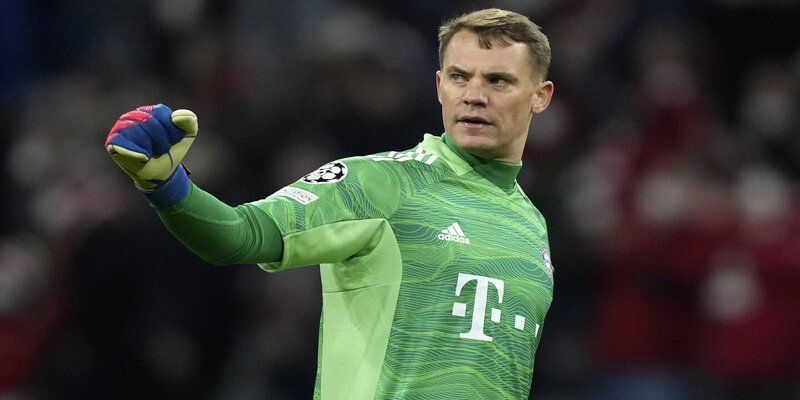 The Evolution of Manuel Neuer: From Traditional Keeper to 'Sweeper-Keeper'